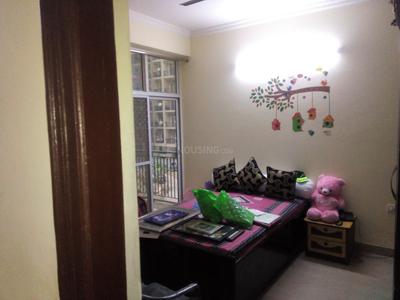Bedroom Image of Flatmate in Sector 76, Noida