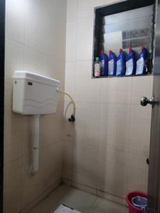 Common Bathroom Image of 620 Sq.ft 1 BHK Apartment / Flat for sale in Chandrabhaga Park, Kalwa Thane for Rs. 8500000