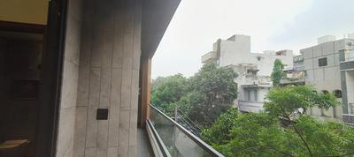 Balcony Image of 1800 Sq.ft 3 BHK Builder Floor for sale in Pitampura New Delhi for Rs. 34800000