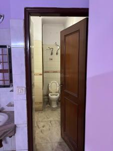 Image of 1600 Sq.ft 2 BHK Builder Floor for rent in Sector 48, Noida for Rs. 27000