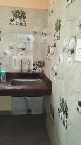 Kitchen Image of 1600 Sq.ft 2 BHK Builder Floor for rent in Paigamber Pur Kolhua Muzaffarpur for Rs. 6500
