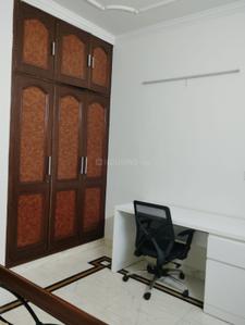 Bedroom Image of 3280 Sq.ft 4 BHK Builder Floor for rent in DLF Phase 2 Gurgaon for Rs. 120000