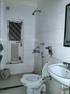 Common Bathroom Image of 600 Sq.ft 1 BHK Apartment / Flat for sale in Hiranandani Estate Thane for Rs. 8500000