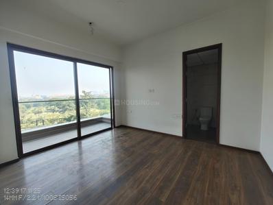 Bedroom Image of 3011 Sq.ft 3.5 BHK Apartment / Flat for sale in Sector 128 Noida for Rs. 68500000