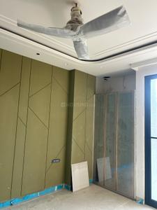 Bedroom Image of 1800 Sq.ft 3 BHK Builder Floor for sale in AGCR Enclave New Delhi for Rs. 42500000