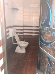 Bathroom Image of 1800 Sq.ft 2 BHK Independent House for rent in Danganj Varanasi for Rs. 8000