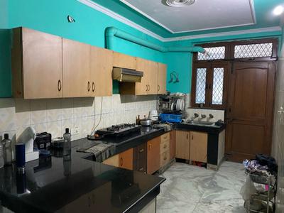 Kitchen Image of 2400 Sq.ft 3 BHK Builder Floor for rent in Sector 49 Noida for Rs. 50000