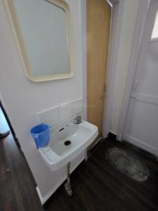 Bathroom Image of 430 Sq.ft 1 RK Apartment / Flat for rent in Kothrud Pune for Rs. 18000