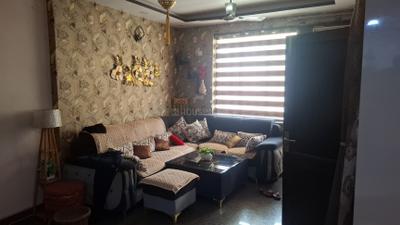 Living Room Image of 1000 Sq.ft 2 BHK Builder Floor for rent in Sector 4 Rohini New Delhi for Rs. 38000