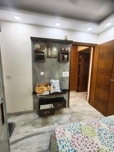 Bedroom Image of 1200 Sq.ft 3 BHK Builder Floor for rent in Mansarover Garden New Delhi for Rs. 45000