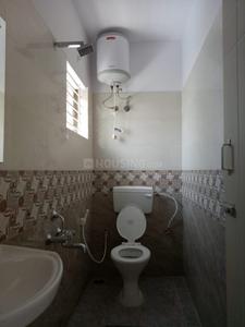 Bathroom Image of 600 Sq.ft 1 BHK Apartment / Flat for rent in Hebbal Bengaluru for Rs. 17500