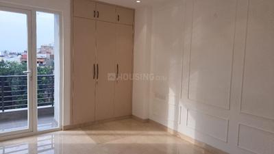 Bedroom Image of 1872 Sq.ft 3 BHK Builder Floor for sale in Greater Kailash I New Delhi for Rs. 65000000