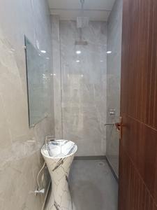 Image of 912 Sq.ft 2 BHK Builder Floor for rent in Rajouri Garden, New Delhi for Rs. 50000