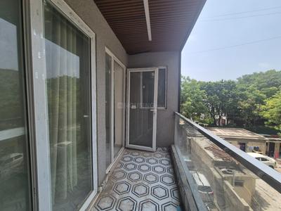 Balcony Image of 850 Sq.ft 2 BHK Apartment / Flat for sale in Sangam Apartment, Chhattarpur New Delhi for Rs. 5500000