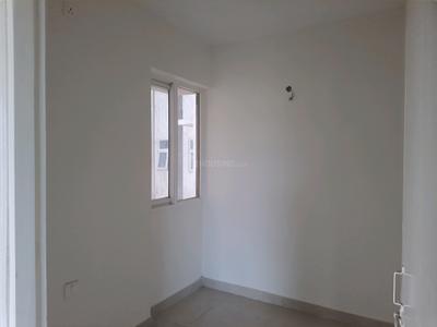Bedroom Image of 740 Sq.ft 3 BHK Apartment / Flat for rent in Signature Global Golf Green, Sector 79 Gurgaon for Rs. 16000