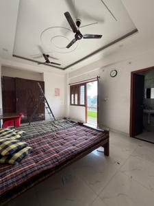 Bedroom Image of 1500 Sq.ft 2 BHK Builder Floor for rent in Tagore Town Allahabad for Rs. 27000