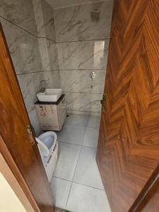 Image of 607 Sq.ft 2 BHK Builder Floor for sale in Laxmi Nagar, New Delhi for Rs. 6500000