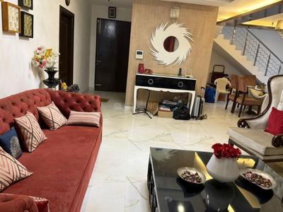 Hall Image of 4500 Sq.ft 4 BHK Penthouse for sale in Amrapali Silicon City, Sector 76 Noida for Rs. 50000000