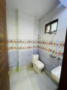 Image of 680 Sq.ft 2 BHK Builder Floor for rent in Uttam Nagar, New Delhi for Rs. 15000