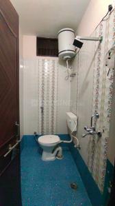 Bathroom Image of 1000 Sq.ft 2 BHK Independent House for rent in Lehertara Industrial Estate Varanasi for Rs. 18000
