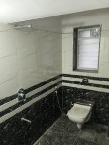 Bathroom Image of 700 Sq.ft 1.5 BHK Apartment / Flat for sale in Raheja Vihar, Powai Mumbai for Rs. 14000000