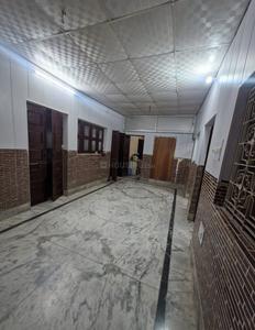 Image of 1200 Sq.ft 3 BHK Builder Floor for rent in Jaipur House Colony, Agra for Rs. 10000