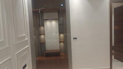 Living Room Image of 1620 Sq.ft 3 BHK Builder Floor for sale in Azadpur New Delhi for Rs. 28000000