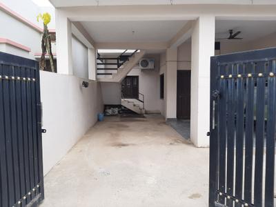 Image of 4800 Sq.ft 8 BHK Villa for rent in Nehru Nagar, Rewa for Rs. 45000