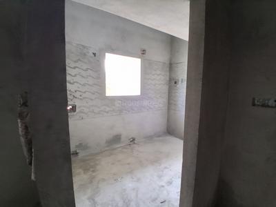 Bathroom Image of 880 Sq.ft 2 BHK Apartment / Flat for sale in Kallukuzhi Tiruchirappalli for Rs. 7150000