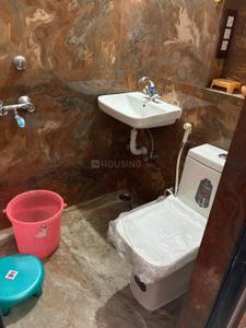 Bathroom Image of 350 Sq.ft 1 RK Builder Floor for rent in Sector 29 Noida for Rs. 16025