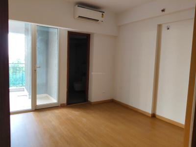 Bedroom Image of 3360 Sq.ft 4 BHK Apartment / Flat for sale in Godrej Woods Phase 3, Sector 43 Noida for Rs. 71000000