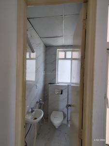 Bathroom Image of 2250 Sq.ft 3.5 BHK Apartment / Flat for sale in Antriksh India Grand View, Sector 150 Noida for Rs. 33500000