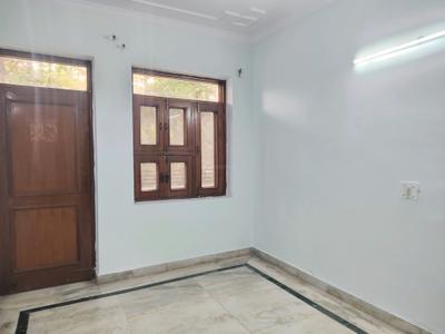 Bedroom Image of 1700 Sq.ft 3 BHK Builder Floor for sale in RWA Malviya Block B1, Malviya Nagar New Delhi for Rs. 30000000