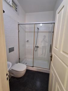 Bathroom Image of 2500 Sq.ft 4 BHK Villa for sale in Kakkanad Kochi for Rs. 17600000