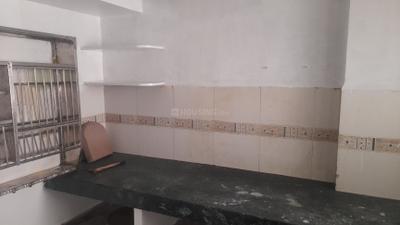 Kitchen Image of 910 Sq.ft 2 BHK Apartment / Flat for rent in Sanchar Nagar Main Indore for Rs. 15000