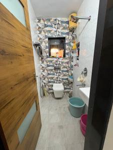 Bathroom Image of 800 Sq.ft 2 BHK Apartment / Flat for sale in Kopar Khairane Navi Mumbai for Rs. 16000000