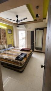 Bedroom Image of 1225 Sq.ft 2 BHK Apartment / Flat for rent in Satyam Status , Jodhpur Ahmedabad for Rs. 35000