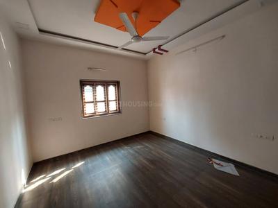 Bedroom Image of 1000 Sq.ft 4 BHK Independent House for rent in Maninagar Ahmedabad for Rs. 50000