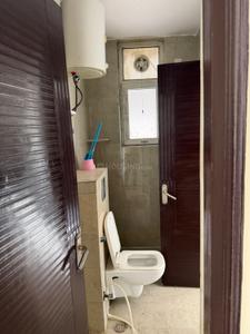 Image of 1600 Sq.ft 3 BHK Apartment / Flat for rent in Amrapali Sapphire, Sector 45, Noida for Rs. 40000