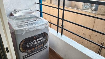 Balcony Image of 600 Sq.ft 1 BHK Independent House for rent in Kharadi Pune for Rs. 24000