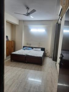 Bedroom Image of 1220 Sq.ft 2 BHK Apartment / Flat for sale in Mahagun Mascot, Crossings Republik Ghaziabad for Rs. 7800000