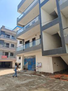 Image of 1200 Sq.ft 3 BHK Builder Floor for sale in Ramgarh Bhudda, Zirakpur for Rs. 6900000