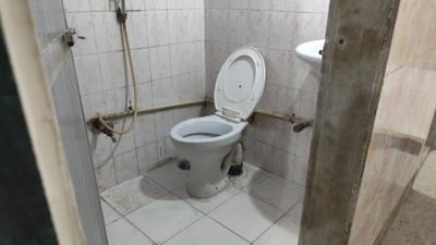 Bathroom Image of 800 Sq.ft 1 BHK Apartment / Flat for sale in Siddesh CHS, Airoli Navi Mumbai for Rs. 6800000