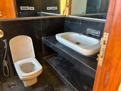 Image of 1100 Sq.ft 2 BHK Apartment / Flat for rent in RNA Continental, Chembur, Mumbai for Rs. 95000