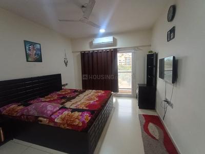 Bedroom Image of 1250 Sq.ft 2 BHK Apartment / Flat for rent in RNA Continental, Chembur Mumbai for Rs. 95000
