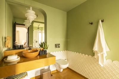Bathroom Image of 1200 Sq.ft 2 BHK Apartment / Flat for rent in Nerul Goa for Rs. 120000