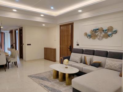 Living Room Image of 3300 Sq.ft 4 BHK Builder Floor for rent in DLF Phase 4 Gurgaon for Rs. 130000