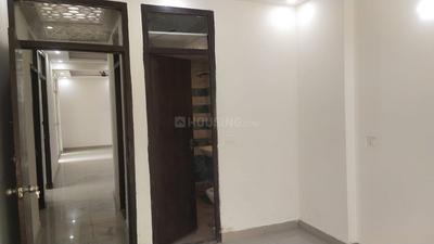 Bedroom Image of 1940 Sq.ft 4 BHK Apartment / Flat for sale in Sector 168 Noida for Rs. 12600000