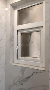 Bathroom Image of 550 Sq.ft 1 BHK Apartment / Flat for rent in Aditya Urban Royale, Bamheta Village Ghaziabad for Rs. 20000