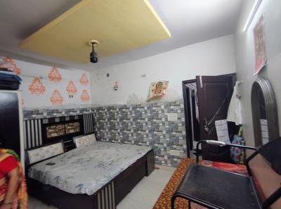 Bedroom Image of 567 Sq.ft 2 BHK Builder Floor for sale in Matiala New Delhi for Rs. 3200000